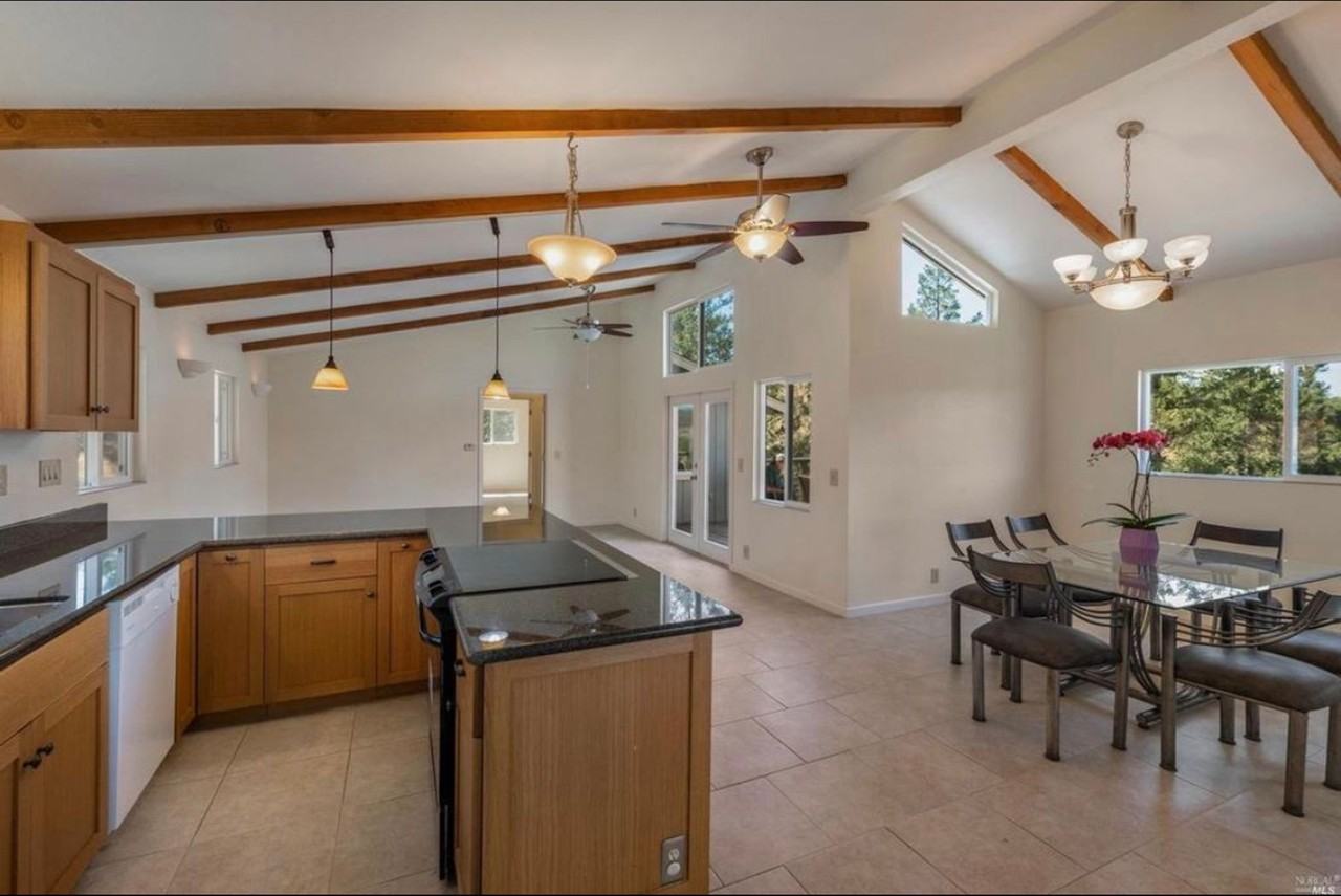 2320 Calistoga Rd - Photo 5 of 22