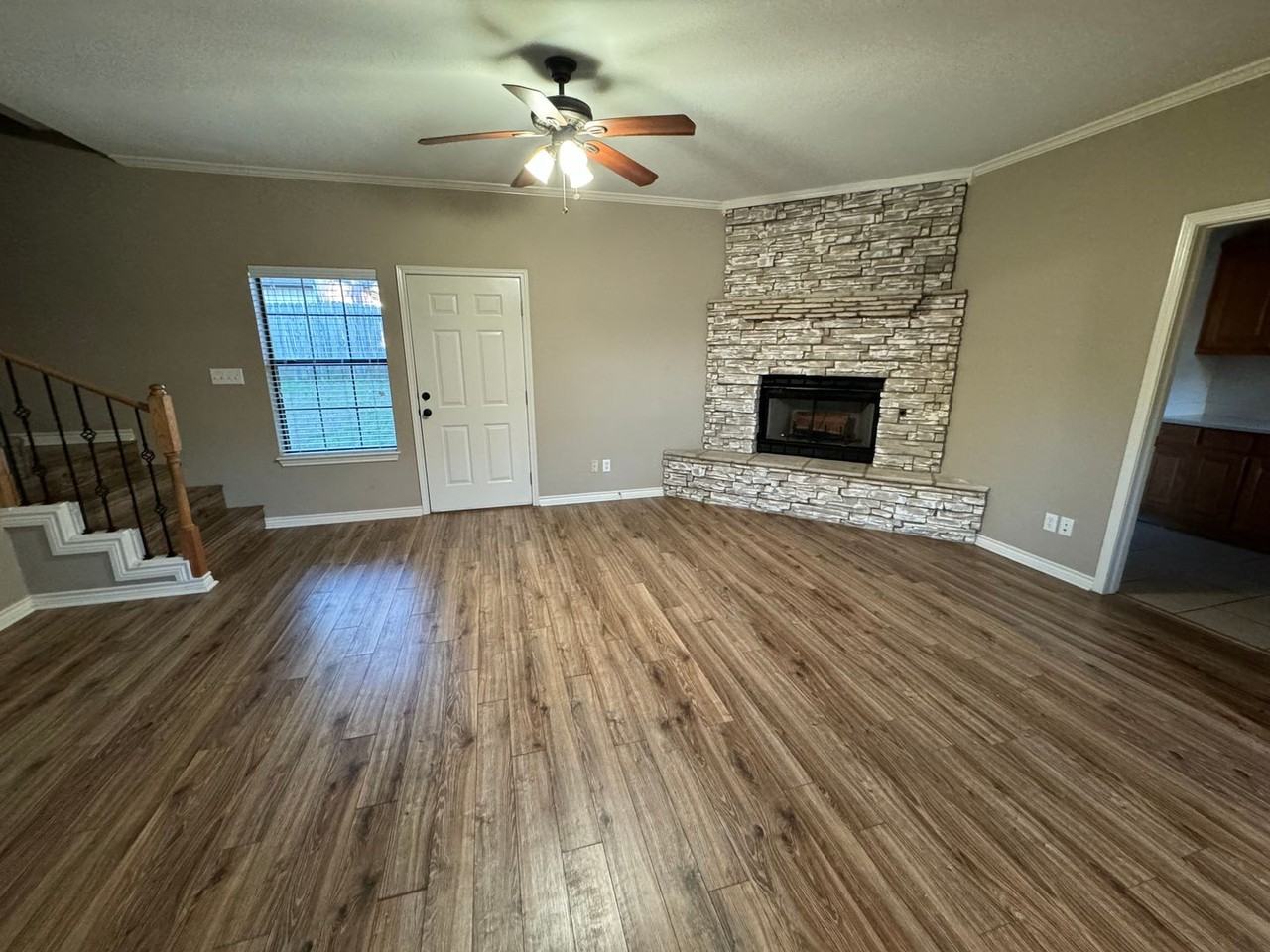 102 Pecan Ridge Rd - Photo 2 of 18