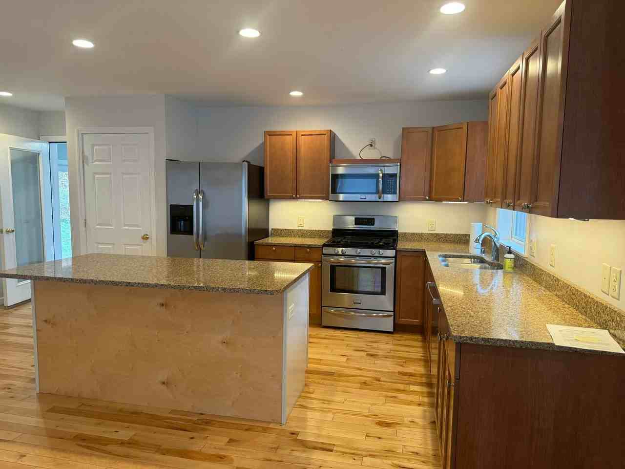 418 Dartmouth College Hwy - Photo 3 of 19