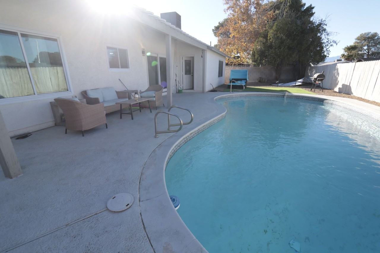 6160 Katella Ave - Photo 2 of 31