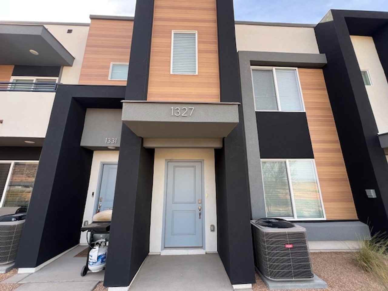 1327 Pole Creek Lane