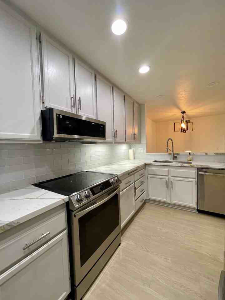 11517 Fury Ln #61 - Photo 7 of 21