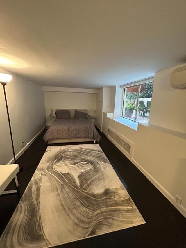 16 East 77th Street - Photo 3 of 10