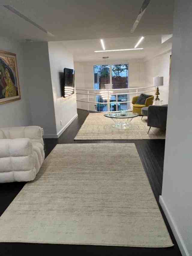 16 East 77th Street - Photo 6 of 10