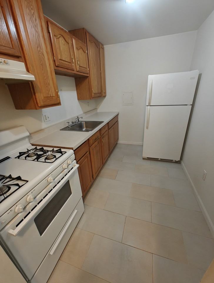 Gwynns Falls Park Apartments - Photo 7 of 11