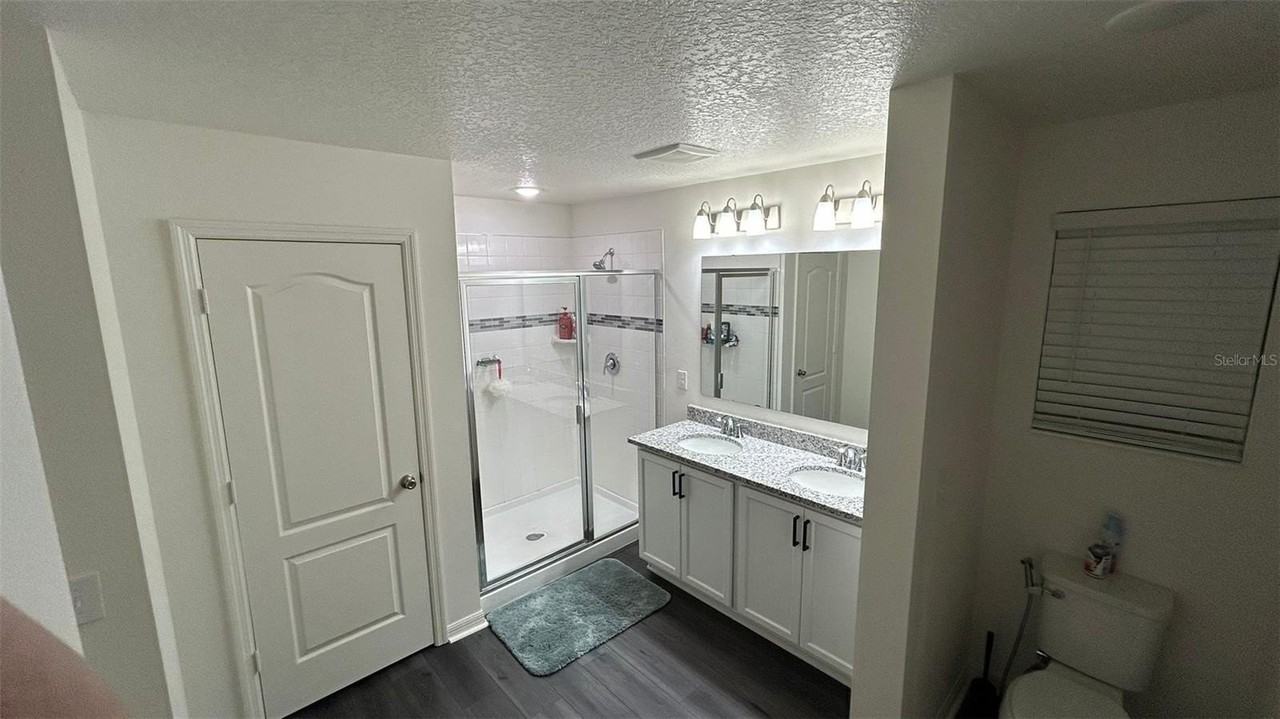 9045 Norley Ct - Photo 7 of 50