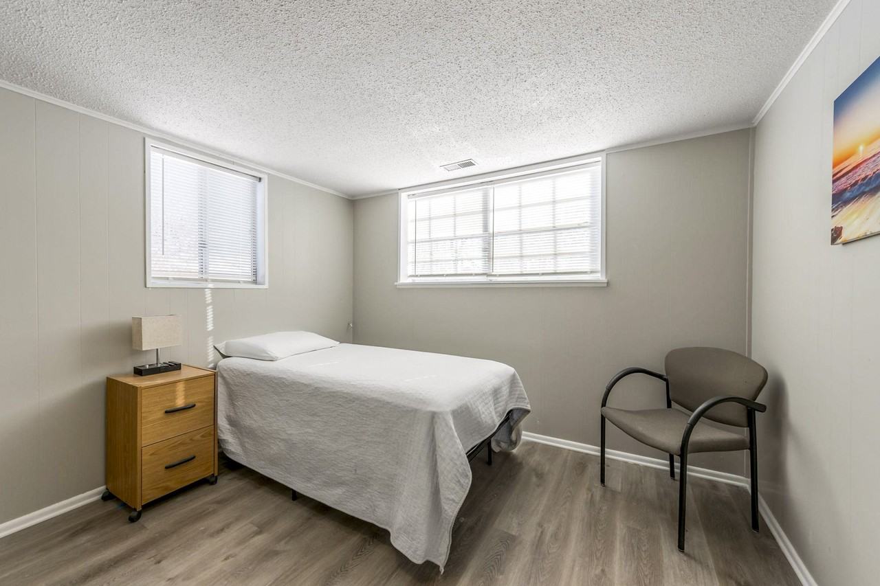 Ne Maggie Ave - Photo 6 of 11