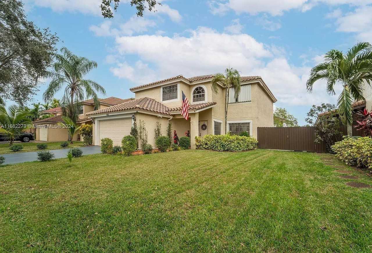 1431 Sw 87th Way - Photo 2 of 8