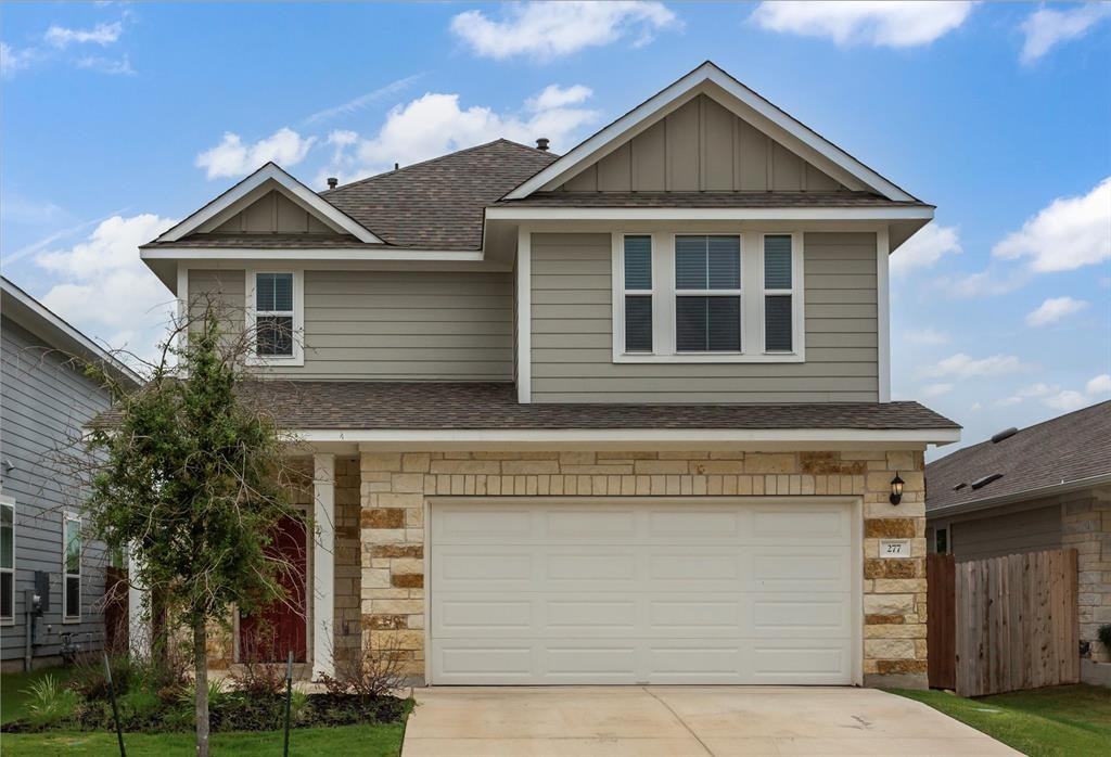 277 Gaida Loop - Photo 2 of 8