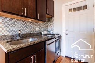 2902 N Mildred Ave #C2 - Photo 1 of 1