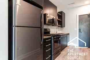 941 W Belmont Ave #507 - Photo 1 of 1