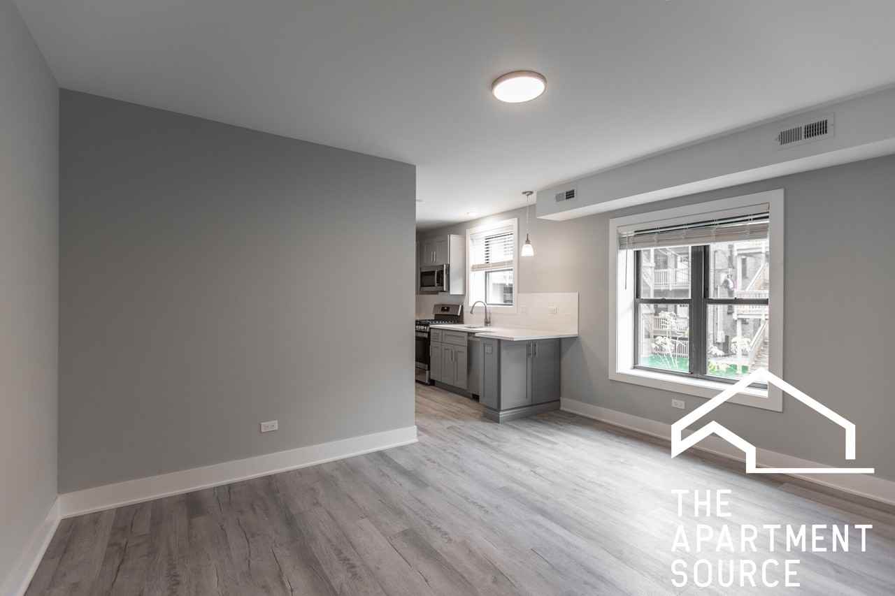 1137 Oak Ave #E2 - Photo 3 of 21