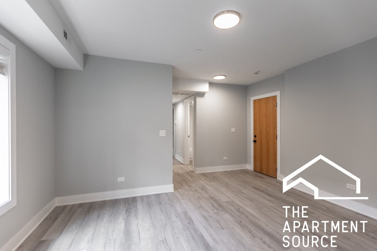 1137 Oak Ave #E2 - Photo 5 of 21