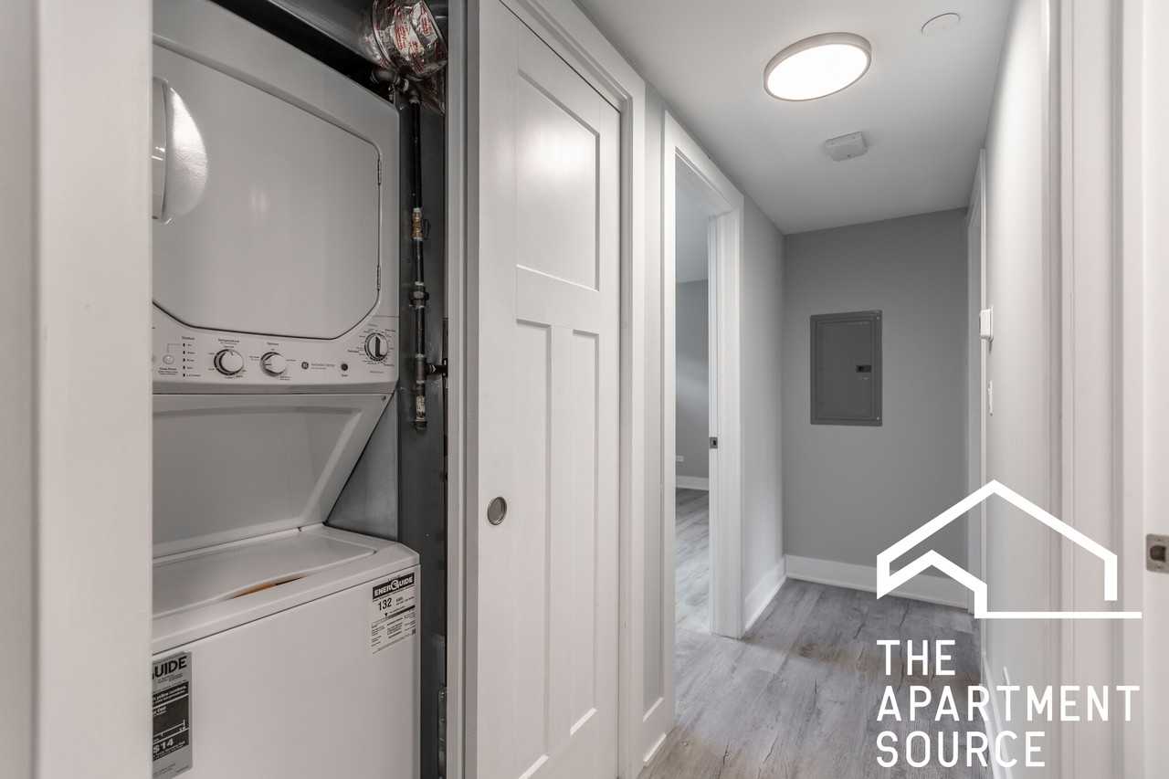 1137 Oak Ave #E2 - Photo 6 of 21