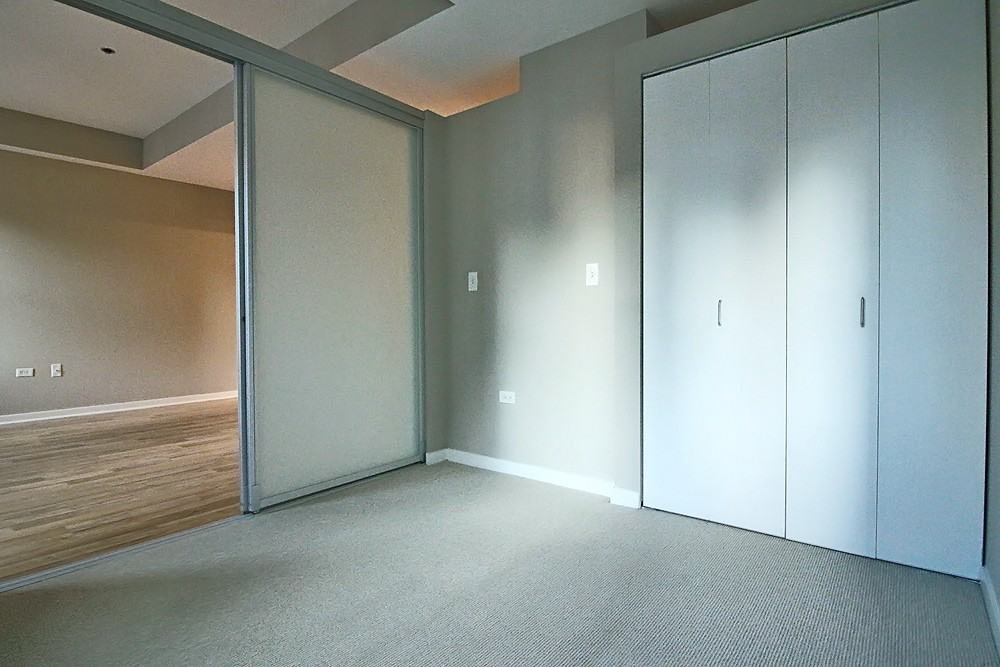 188 W Randolph St #2-1 - Photo 7 of 26