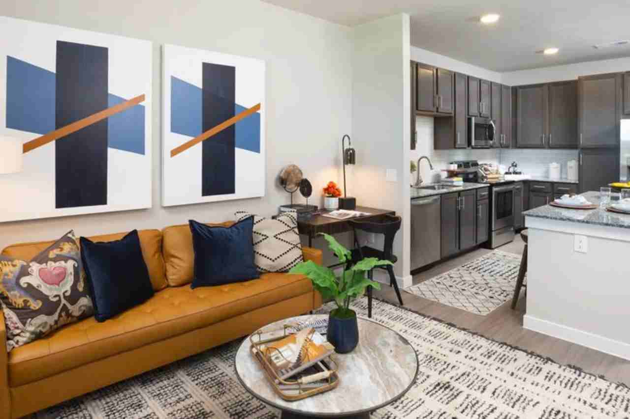 7303 Hadley Pasture Lane 3002 - Photo 2 of 10