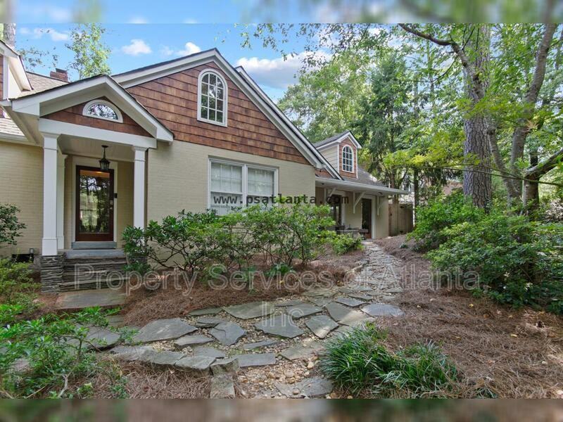 105 Parkside Cir - Photo 2 of 36