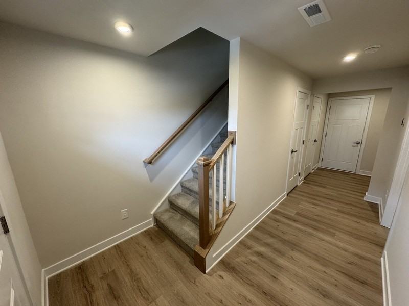 504 Bailey Mills Dr - Photo 2 of 23