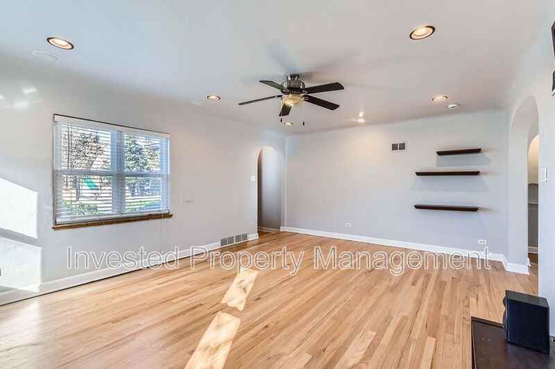 2980 Sheridan Blvd - Photo 6 of 26