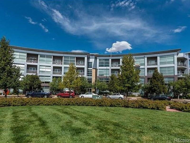 2958 Syracuse St #301