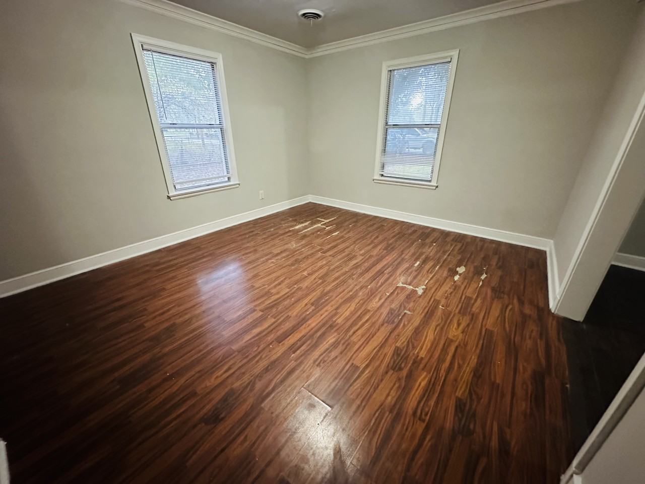 2765 Walnut Rd - Photo 3 of 11