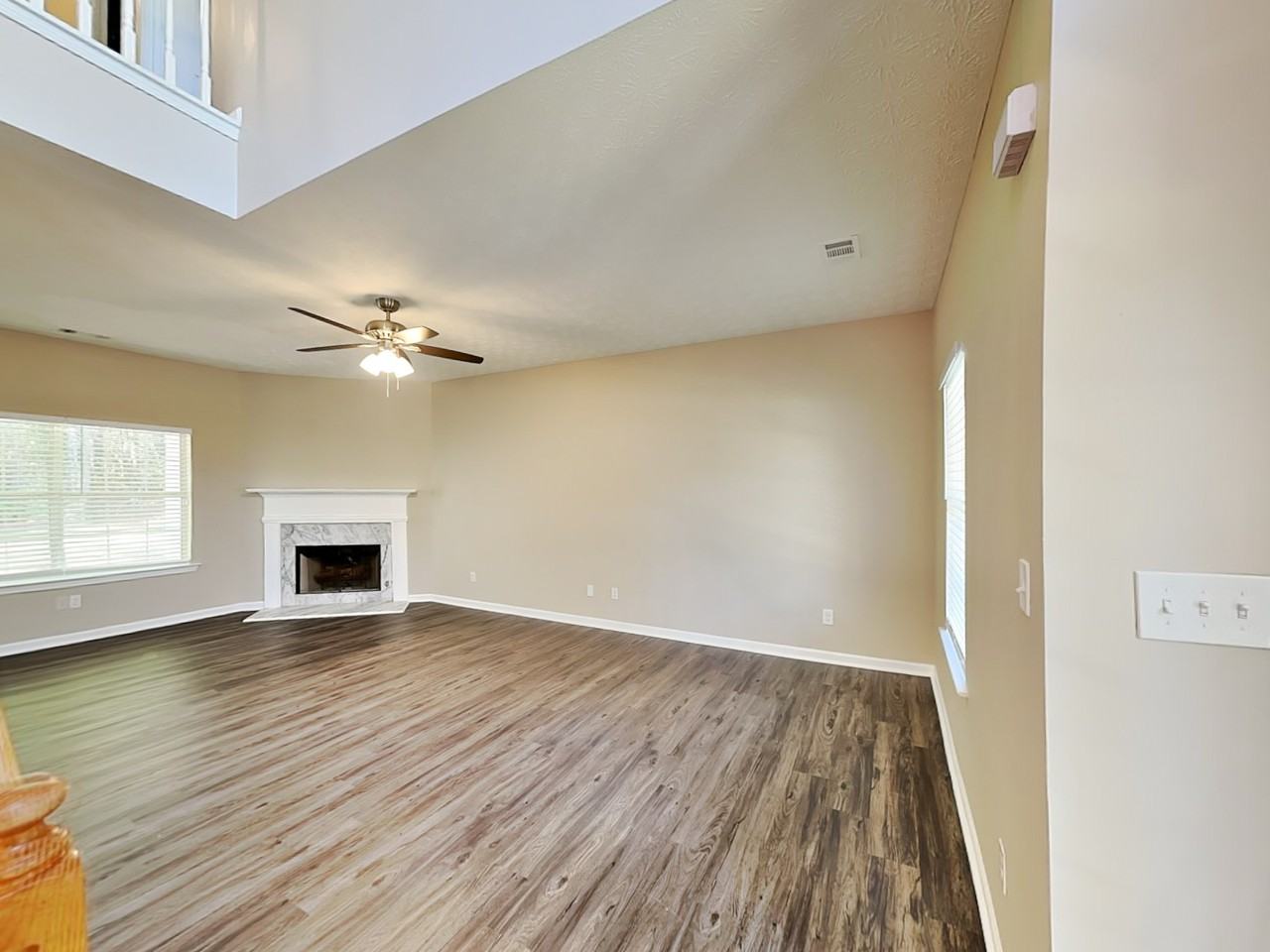 217 Autumn Ridge Dr - Photo 3 of 20