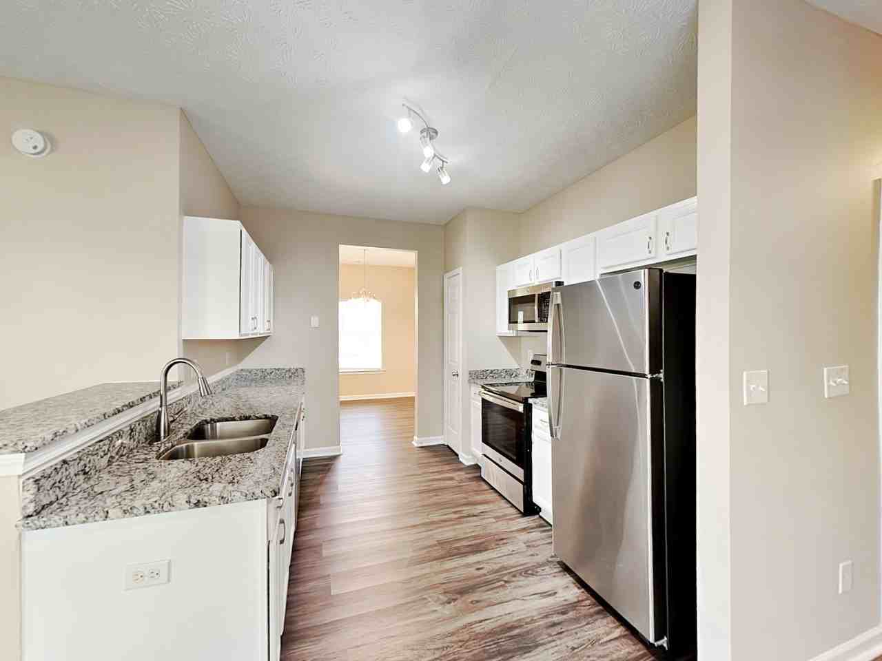 217 Autumn Ridge Dr - Photo 5 of 20