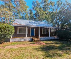 1215 N 32nd Ave - Photo 1 of 1