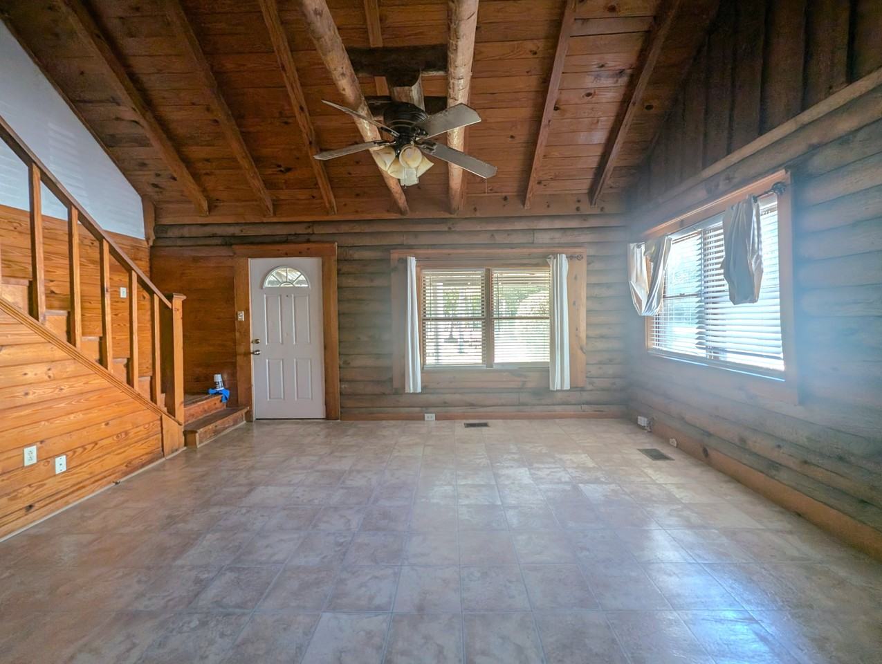 1215 N 32nd Ave - Photo 4 of 23