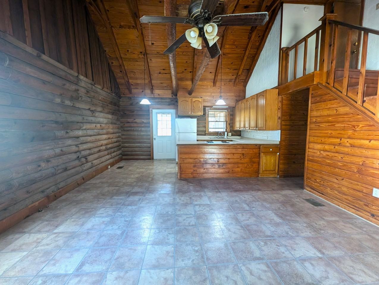 1215 N 32nd Ave - Photo 5 of 23