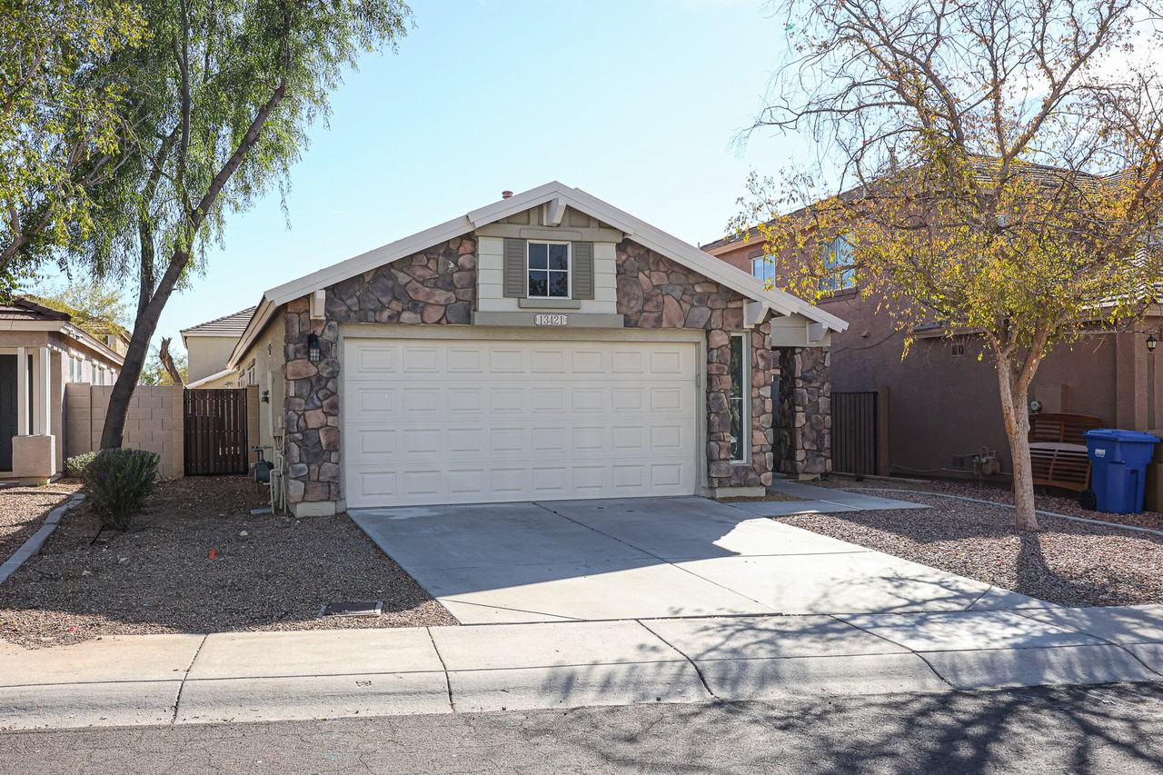 13421 W Keim Dr - Photo 3 of 24