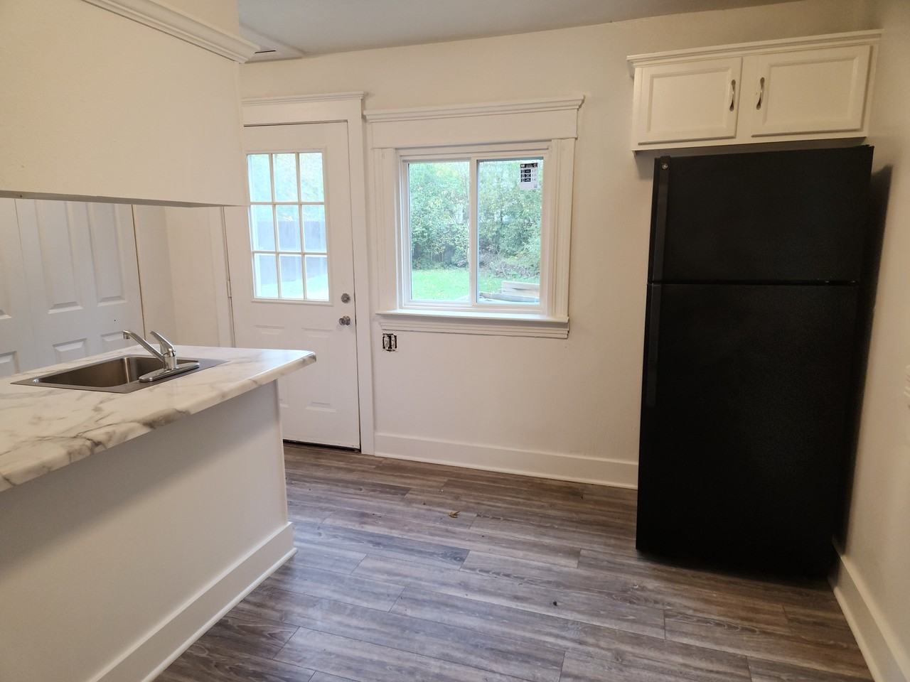 840 W Wood St - Photo 3 of 8