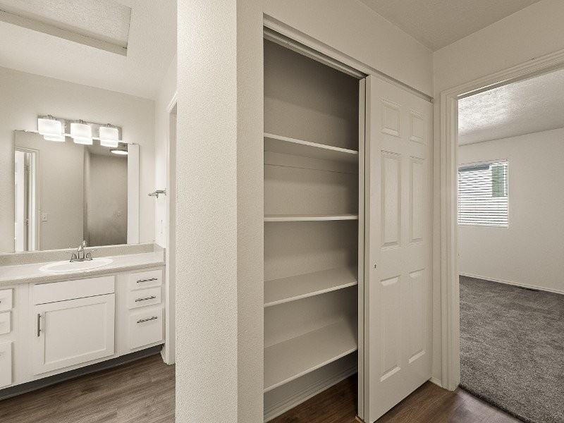 Sunridge - Photo 5 of 50