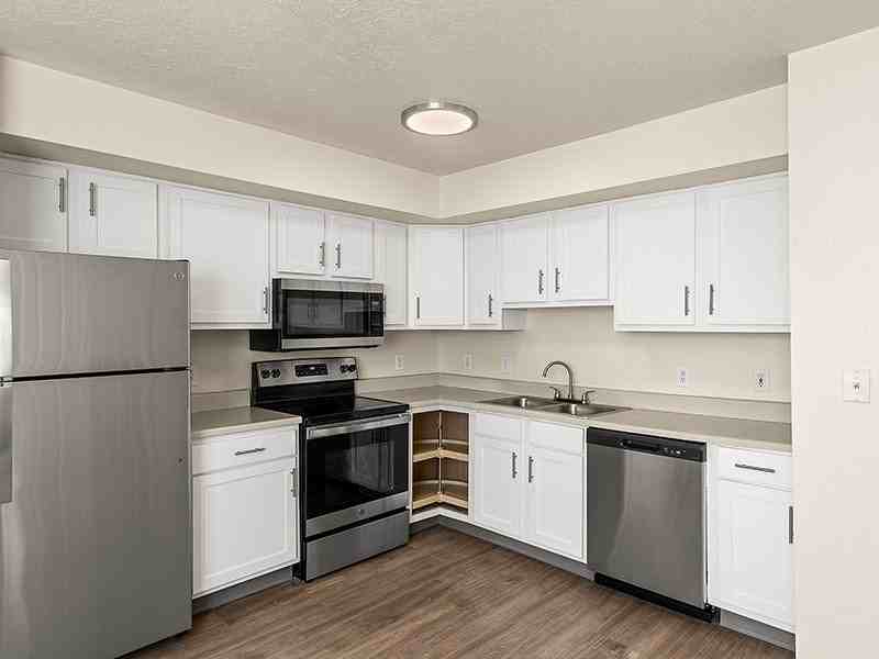 Sunridge - Photo 7 of 50