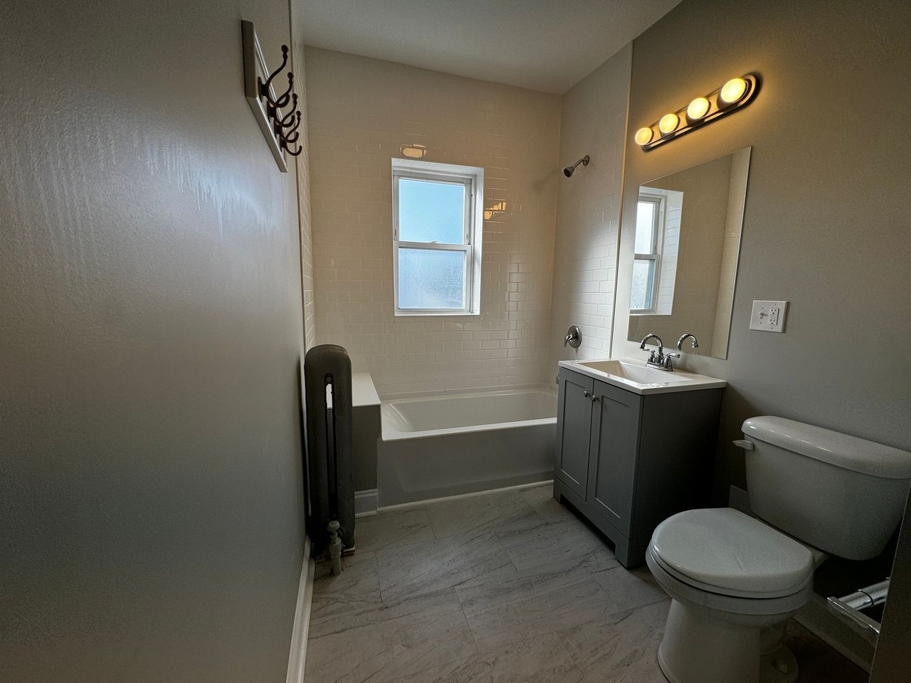 4904 N Saint Louis Ave #3N - Photo 7 of 11