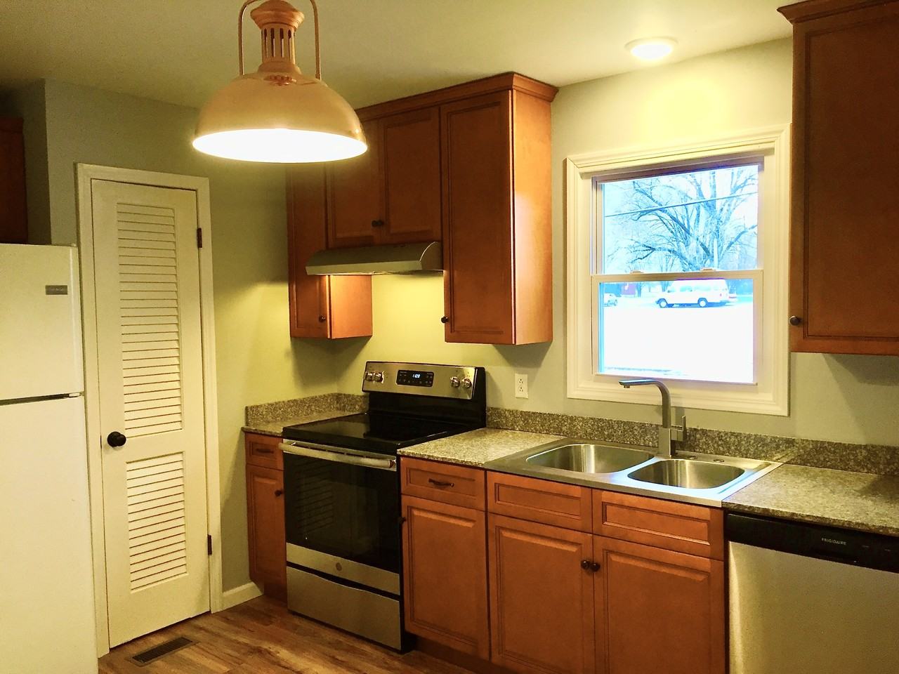 817 1st St #NA - Photo 3 of 15