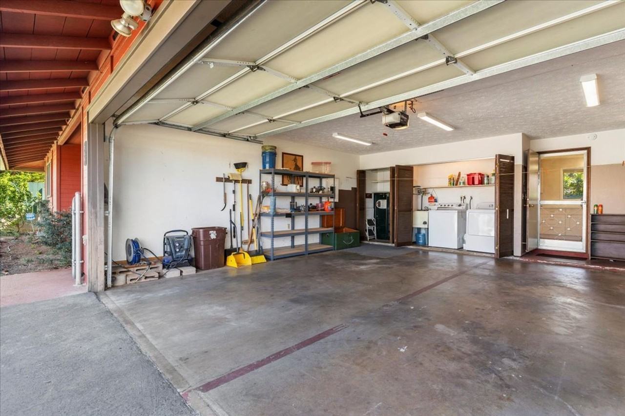 746 Makawao Ave - Photo 6 of 39
