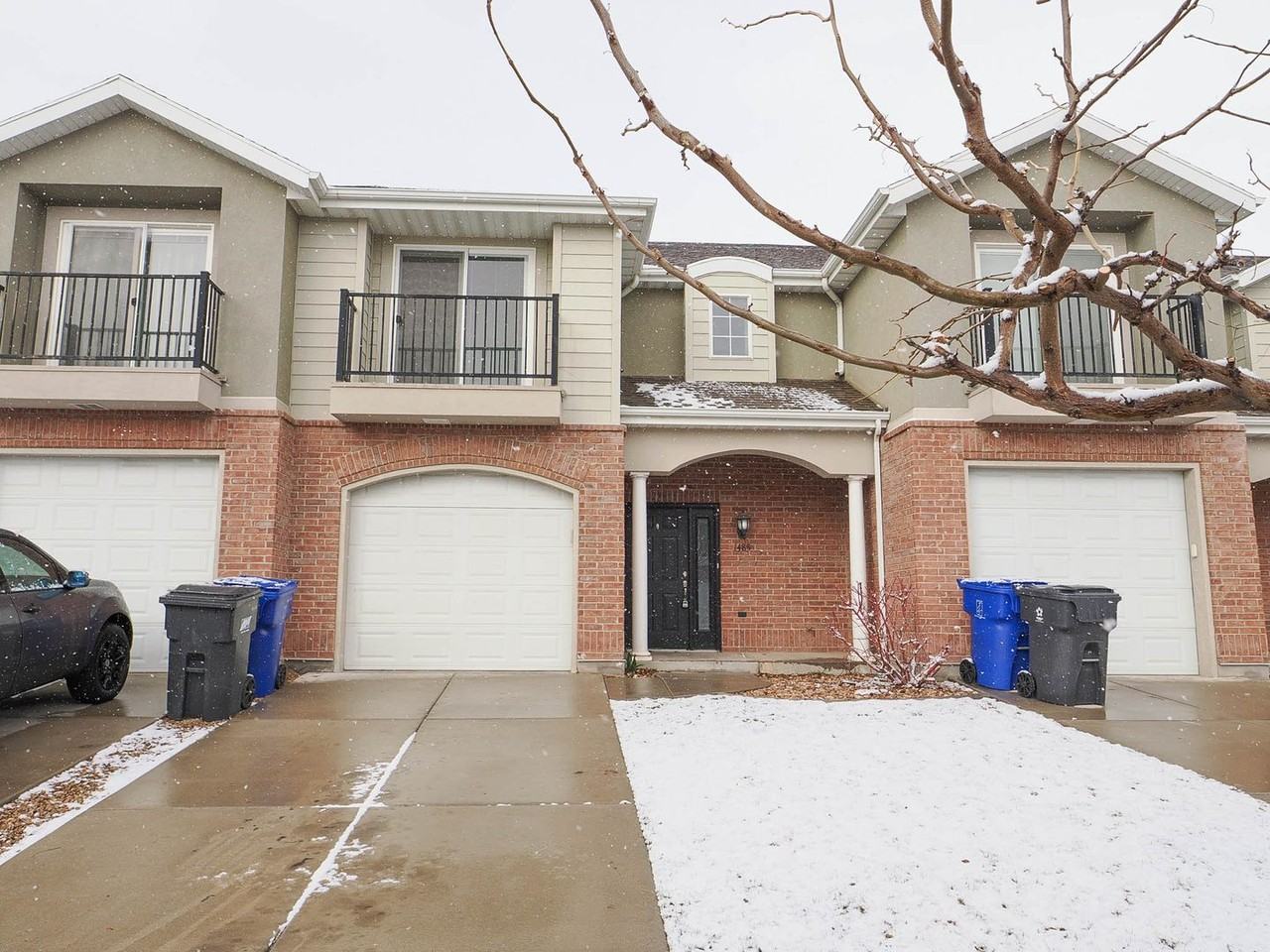 1485 N June St - Photo 2 of 24
