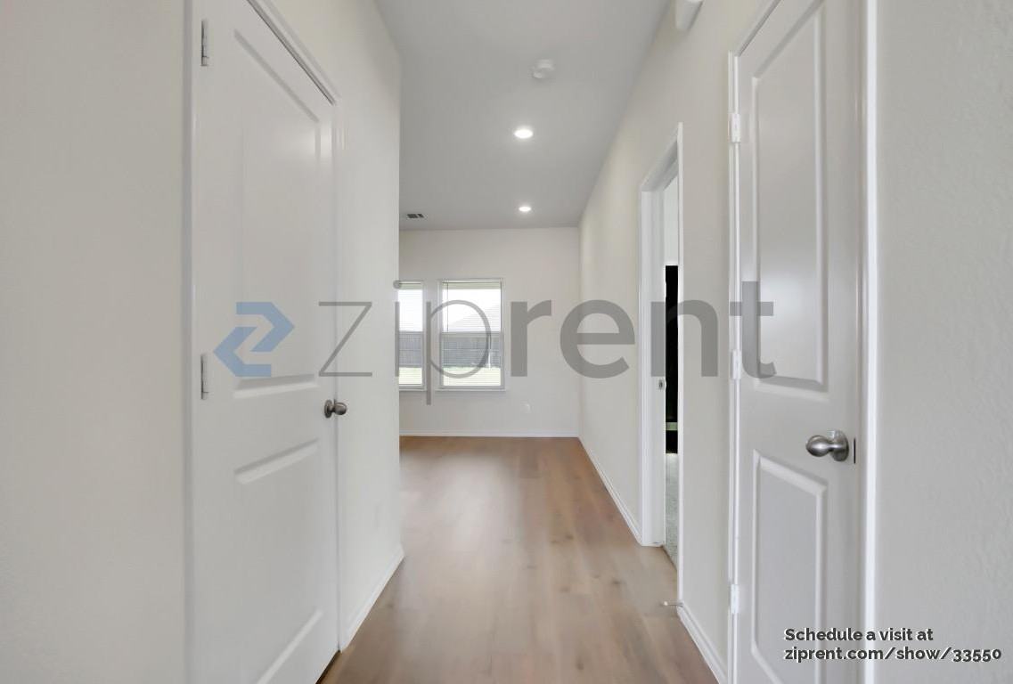6451 Whitecap Dr - Photo 6 of 30