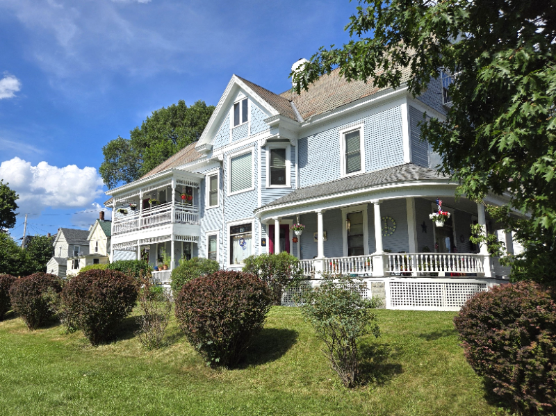 17 Madison St #2 - Photo 2 of 21