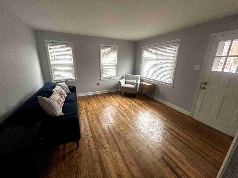 144 N Oxford St - Photo 3 of 23