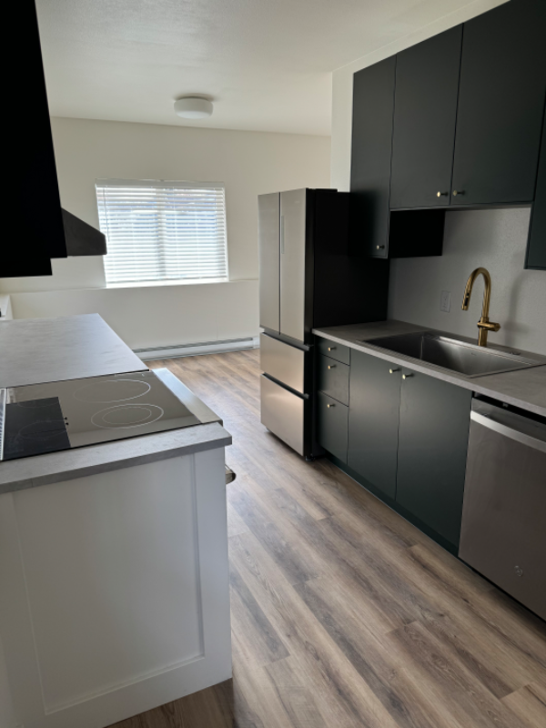 55 Crabtree Ln #1 - Photo 2 of 14