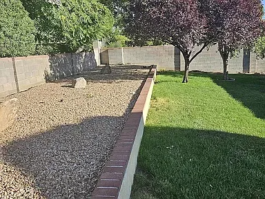 2528 Landman Dr Ne - Photo 5 of 20