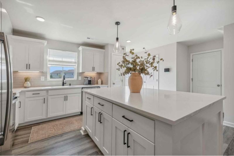 1952 Belle Arbor Dr - Photo 2 of 10