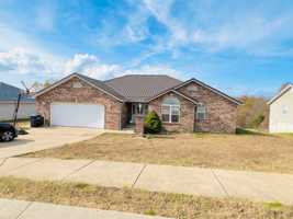 featured image of 138 Vernon St