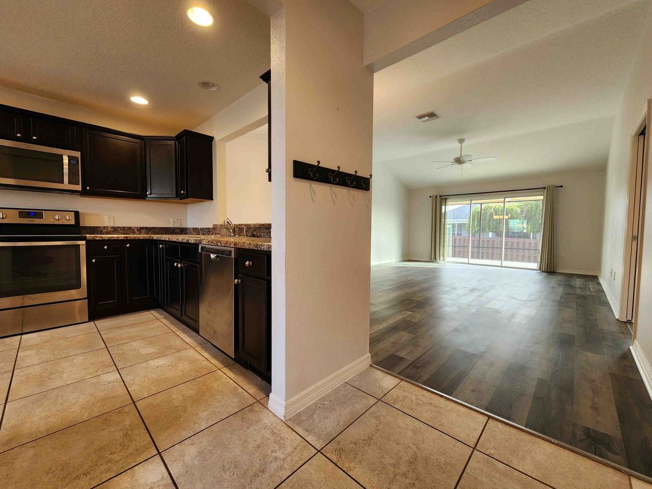 3103 Carter Path - Photo 2 of 30