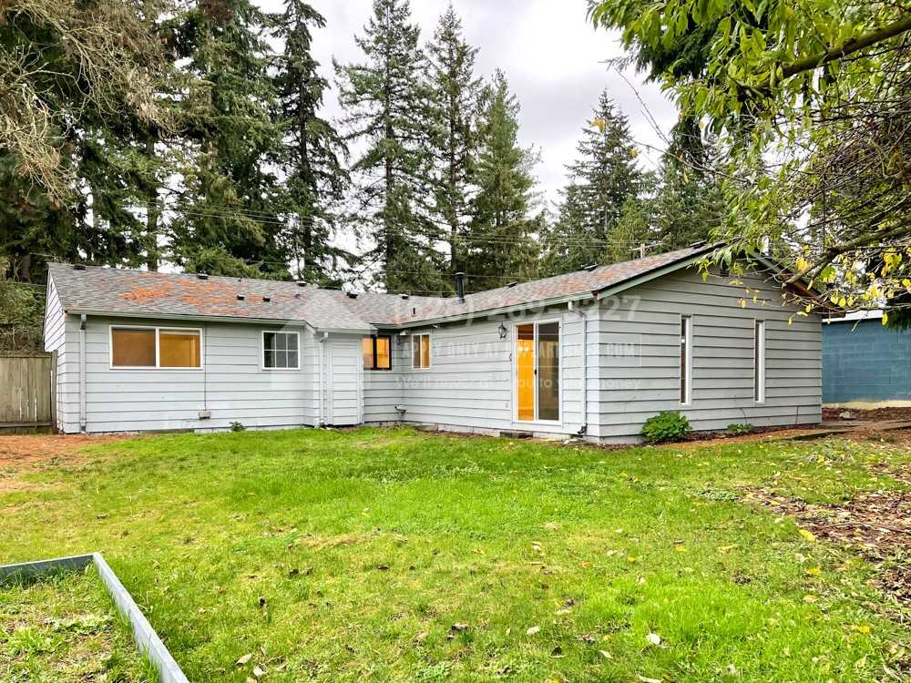 628 Sw 308th St - Photo 2 of 27