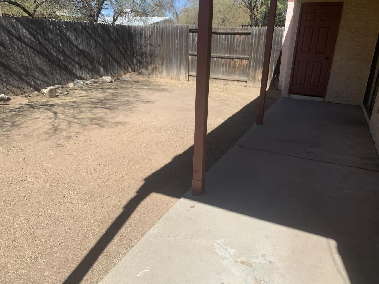 1761 North Frances Boulevard - Photo 2 of 5