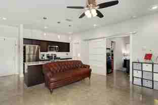 1413 N Oakland Ave #103 - Photo 1 of 1
