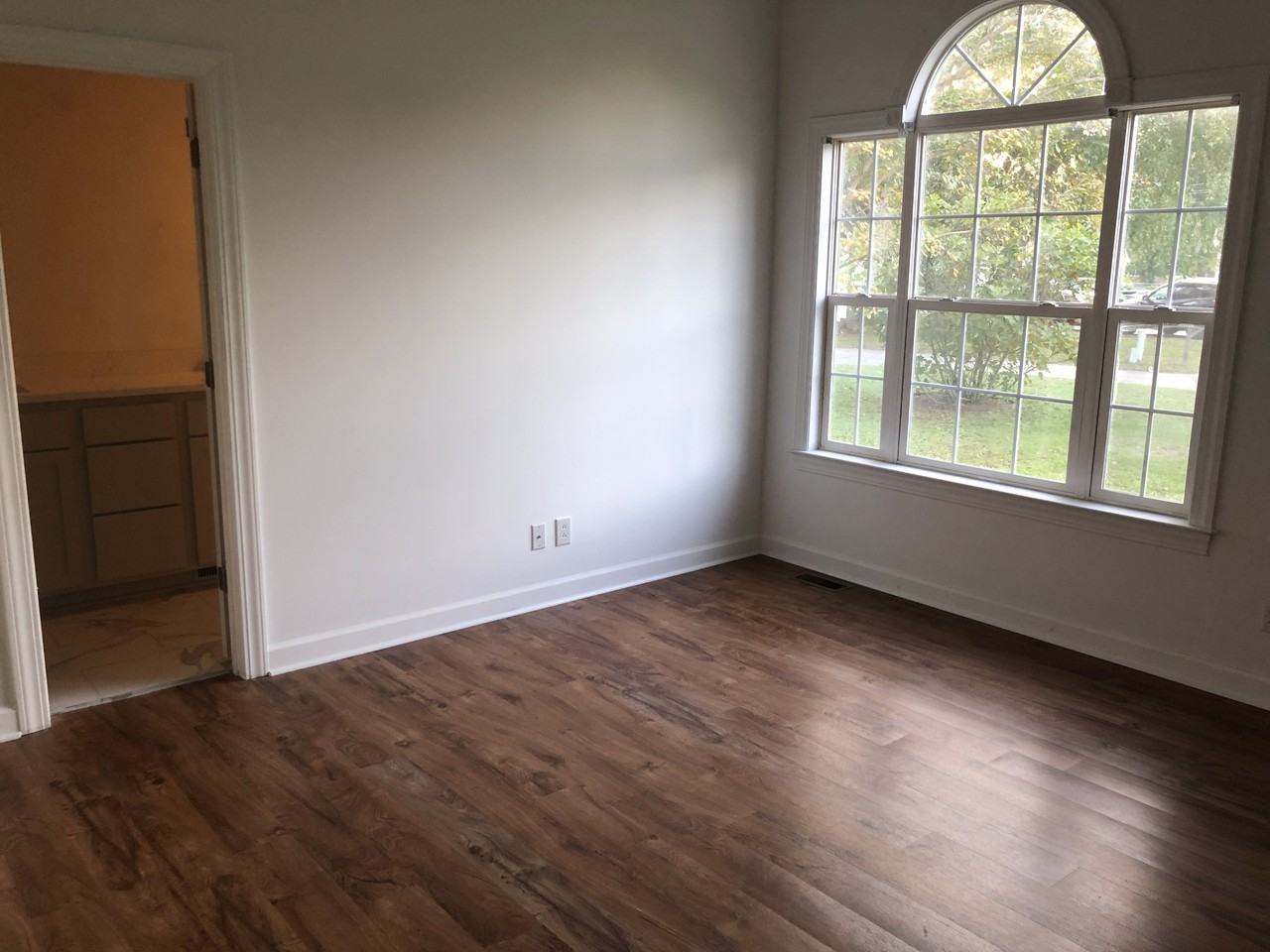 221 John Ave #NA - Photo 5 of 8